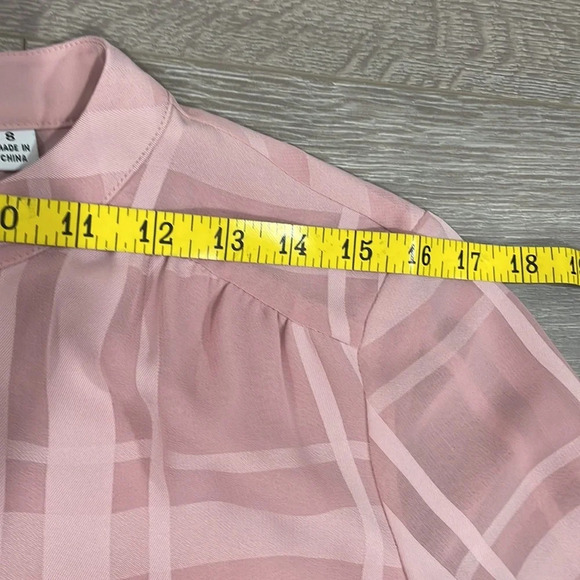 Isaac Mizrahi Live! Long Sleeve Pink Plaid Button Front Blouse 8 - Picture 9 of 16